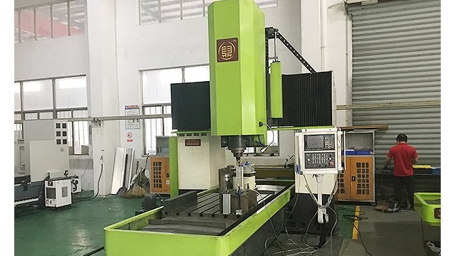 焊接水冷板哪種設備好？攪拌摩擦焊還是真空釬焊？