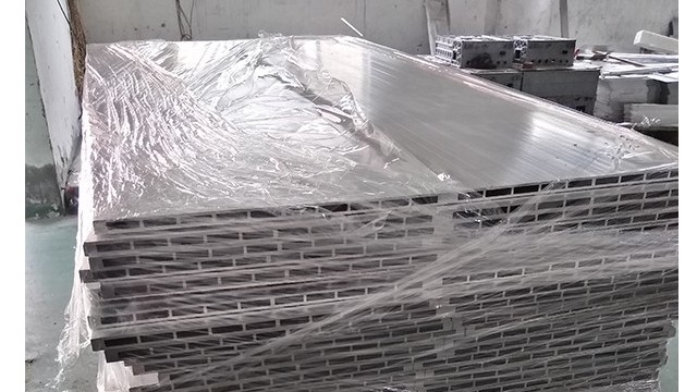 摩擦攪拌焊接機-新能源汽車電池托盤生產 摩擦攪拌焊接機-新能源汽車電池托盤生產